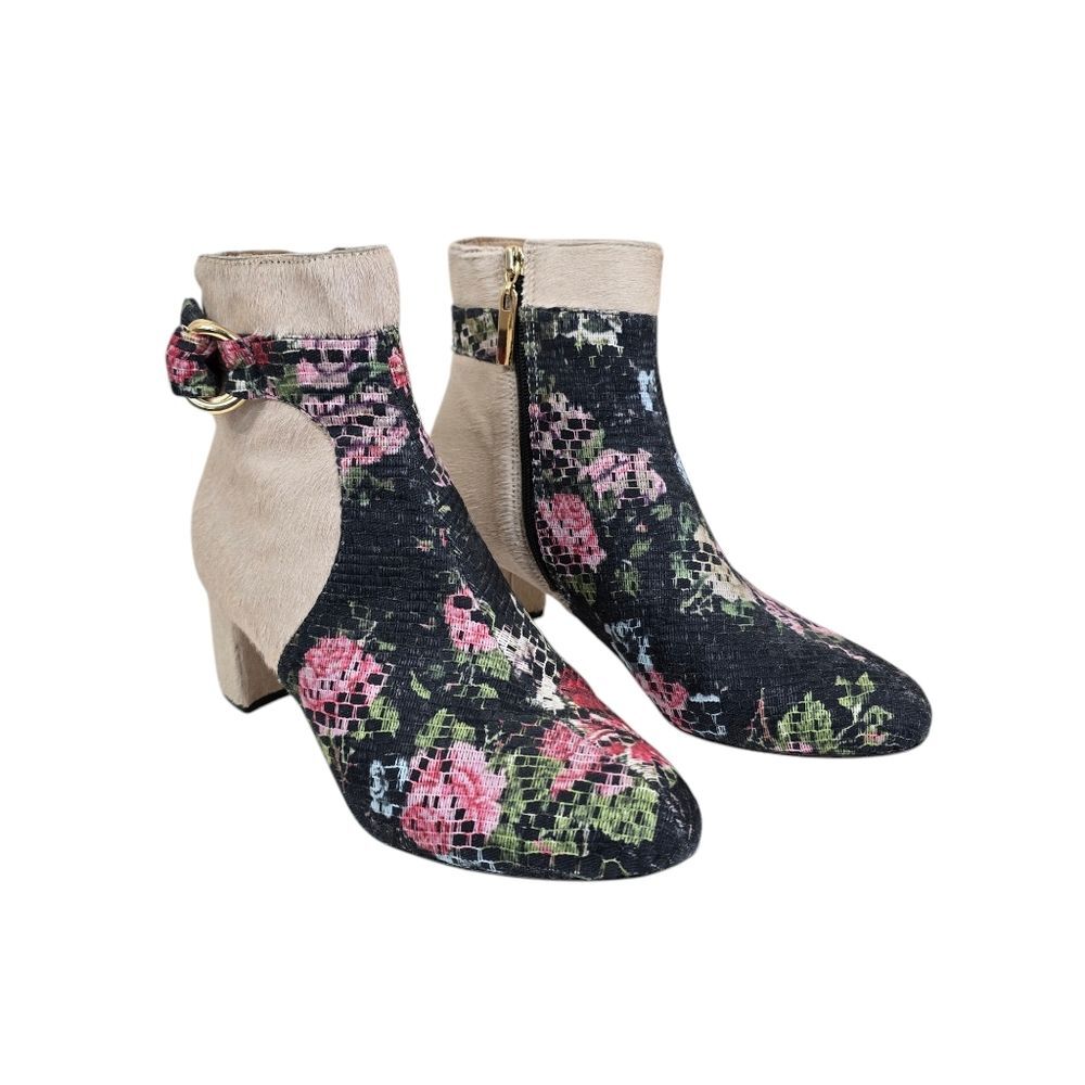 Anthropologie Calf Hair Fur Side Zip Heeled Ankle Boots US 5M